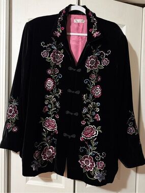 Vintage Draper’s & Damon’s Black Velvet & Floral Embroidered & Beaded Jacket 1X